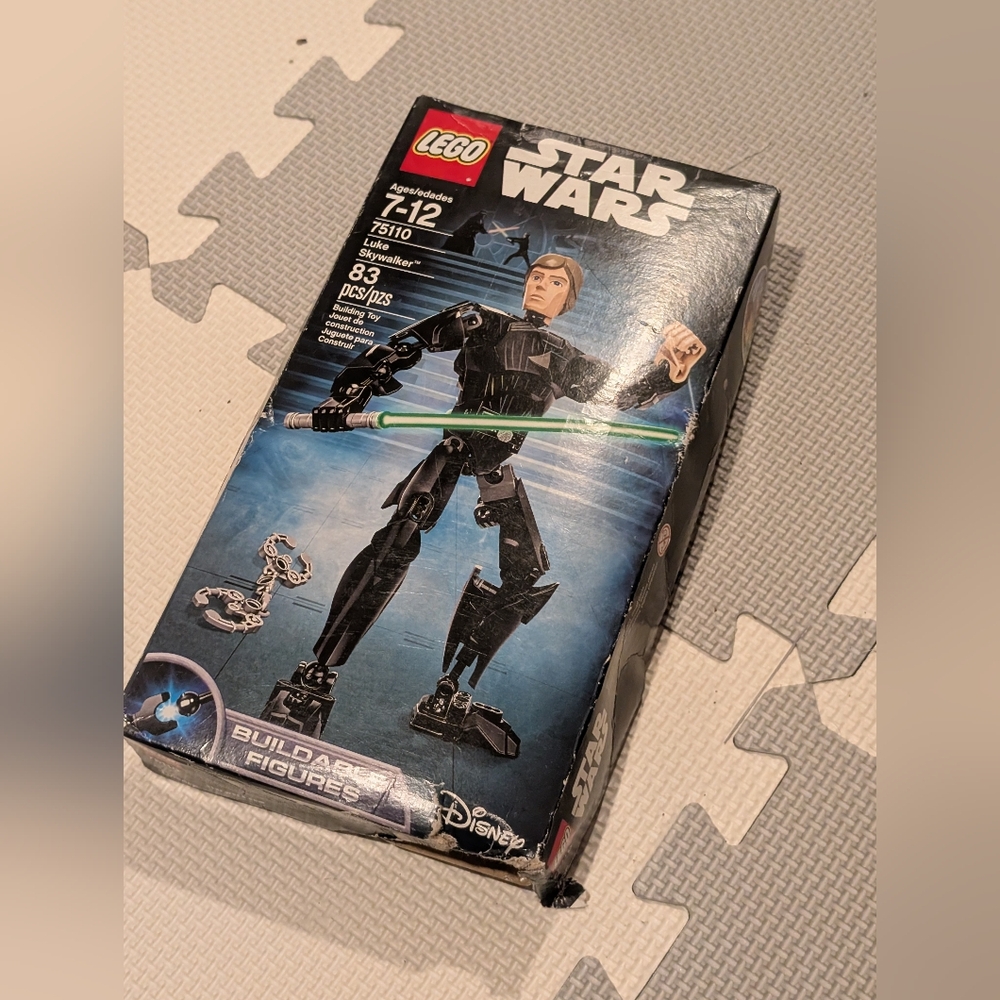 LEGO Star Wars Luke Skywalker Building Kit *box broken*